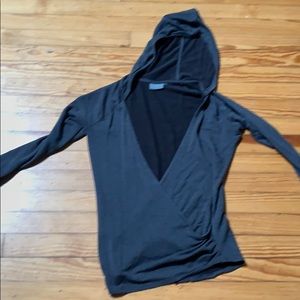 Athleta cross front Hoodie with thumb loops